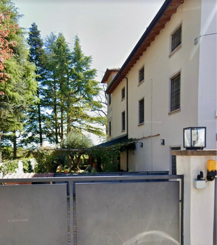 Detached house in Pasturana