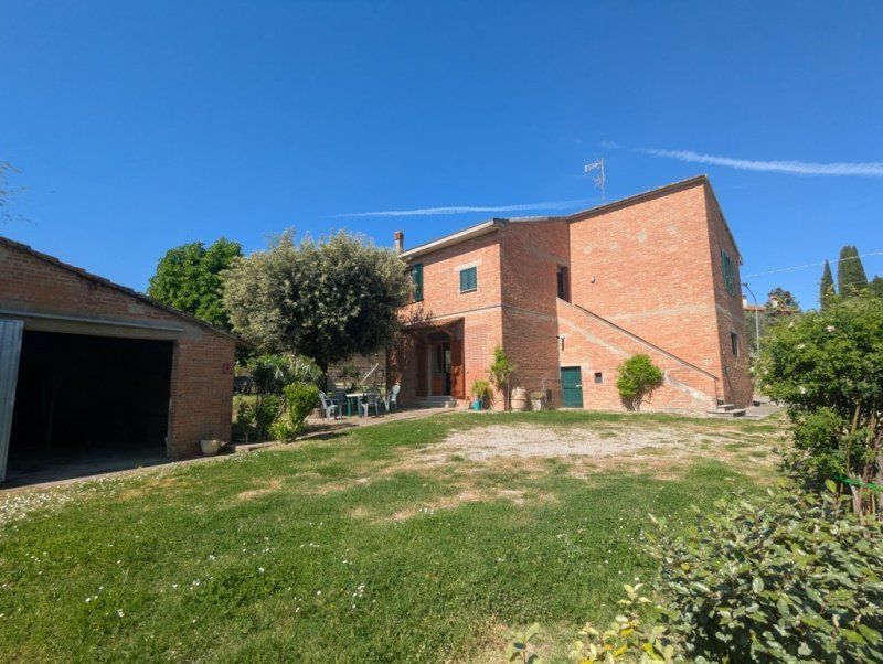 Vrijstaande woning in Castiglione del Lago