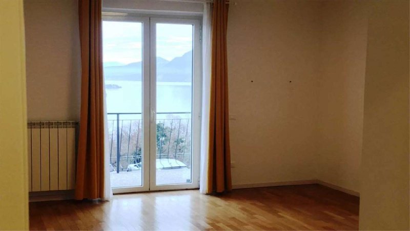 Apartamento en Baveno