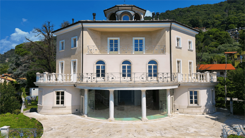 Villa en Verbania