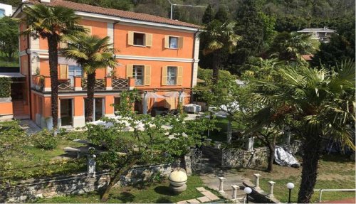 Moradia em Verbania
