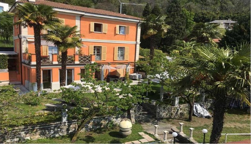 Moradia em Verbania
