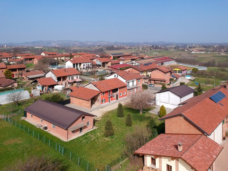 Moradia em Buttigliera d'Asti