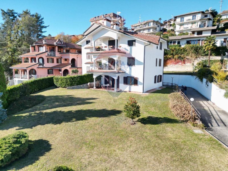 Apartamento en Nebbiuno