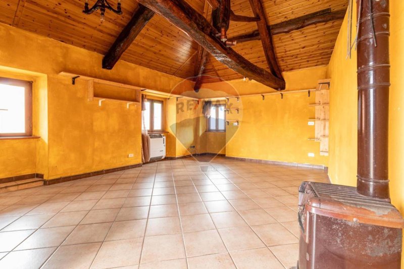 Appartement in Massino Visconti