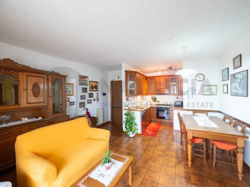 Apartamento em Rufina