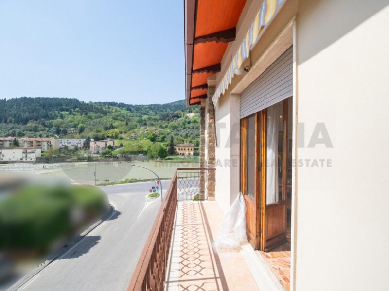 Apartamento em Pelago