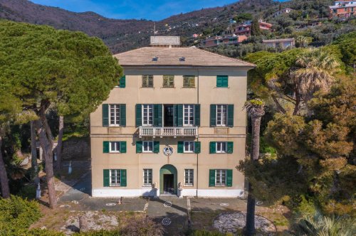 Villa in Recco