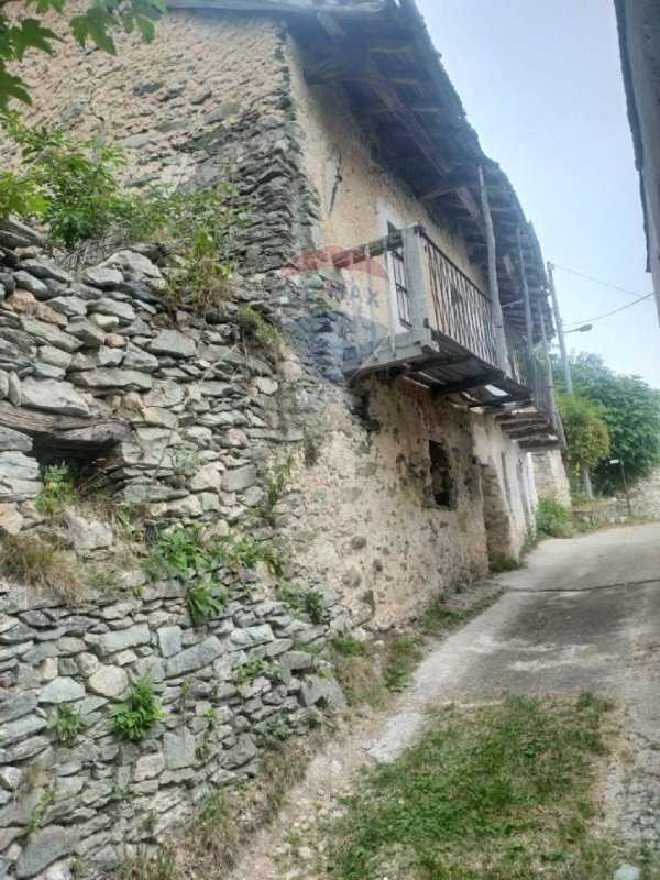 Maison à Ormea