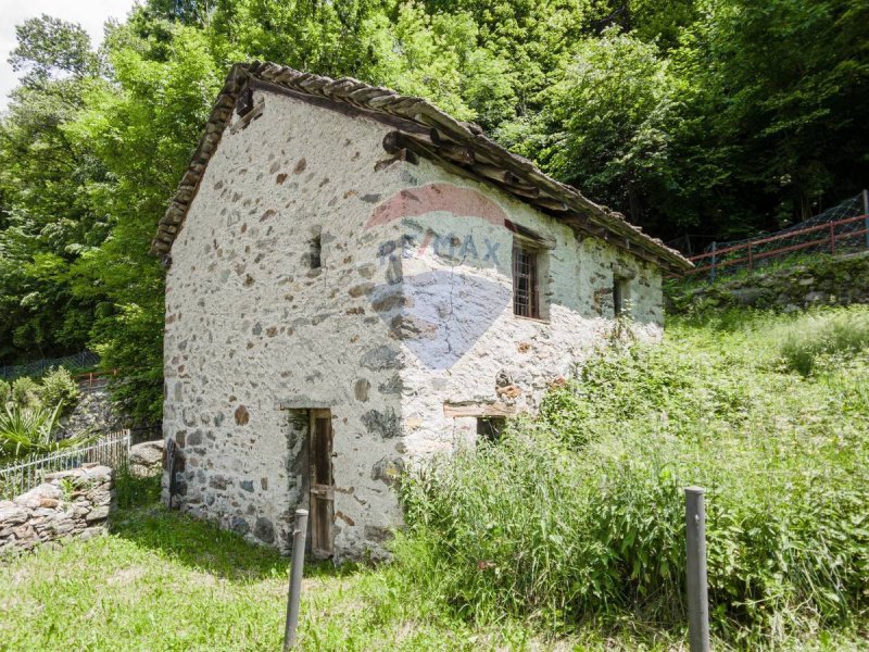 Casa a Fontainemore