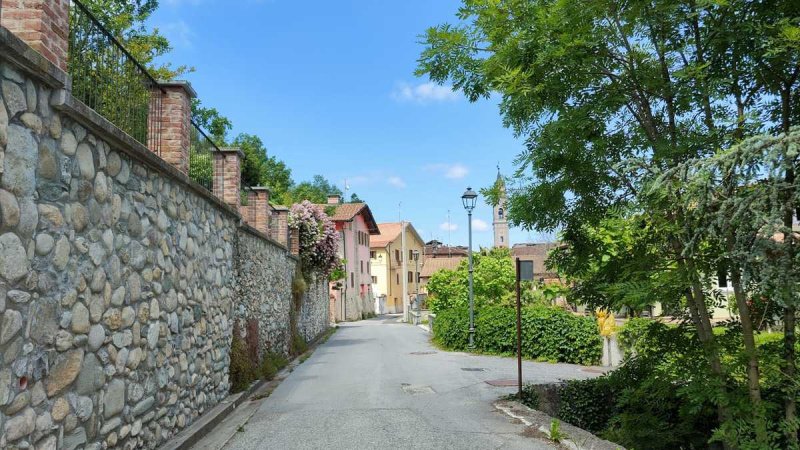 Detached house in Bagnasco