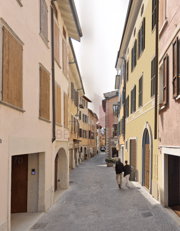 Apartment in Salò