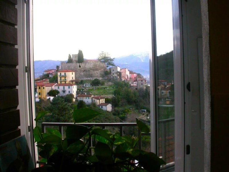 Apartment in Ameglia