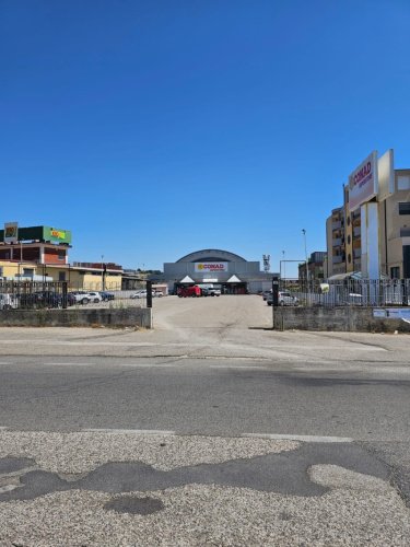 Local commercial à Bénévent