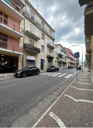 Zakelijk onroerend goed in San Giorgio del Sannio