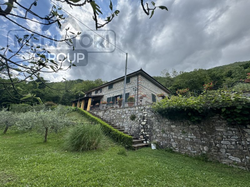 Einfamilienhaus in Bagni di Lucca