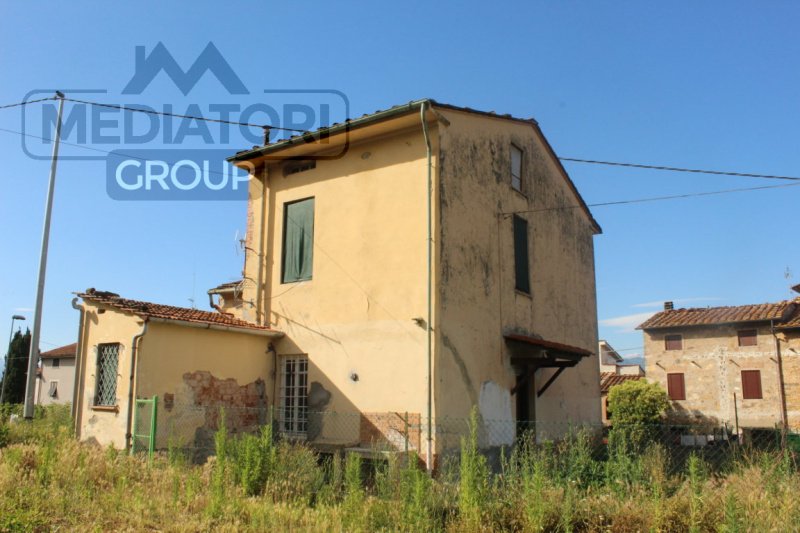 Detached house in Capannori