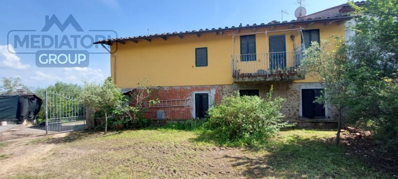 Casa geminada em Montecarlo