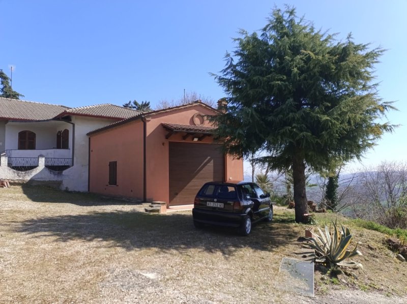 Apartamento independiente en Offagna
