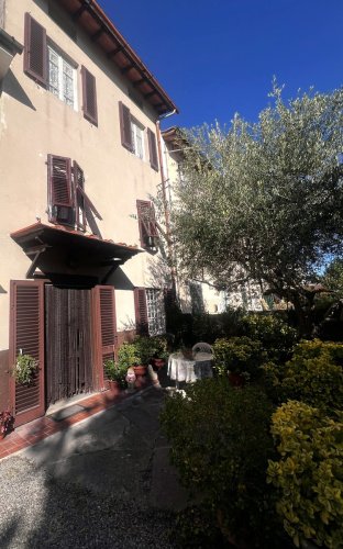 Cielo/Tierra en Lucca