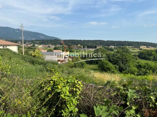 Строительный участок в Каприно-Веронезе