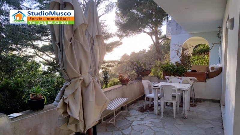 Self-contained apartment in Anacapri