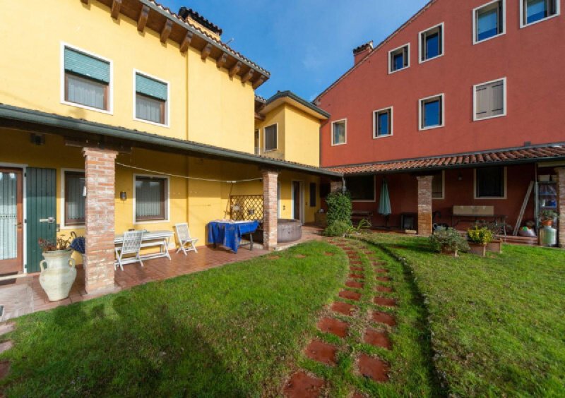 Terraced house in Quinto Vicentino