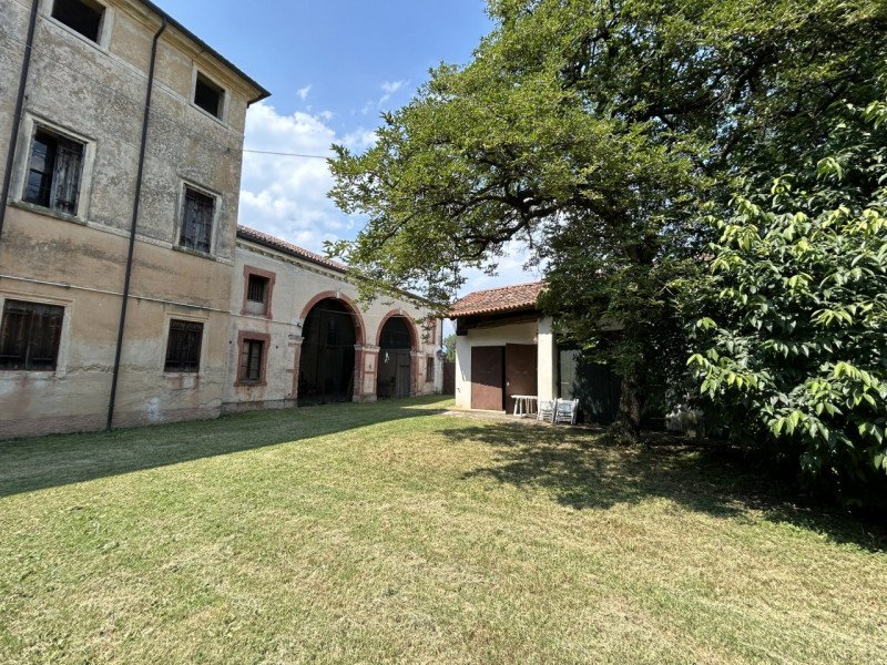 Villa en Montecchio Precalcino