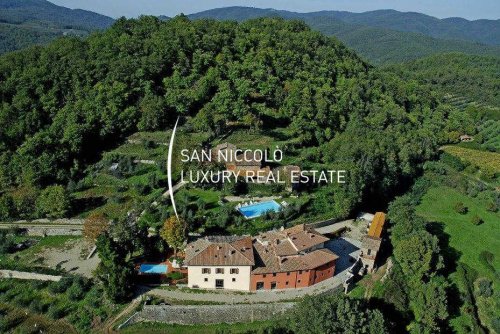 Farmhouse in Greve in Chianti