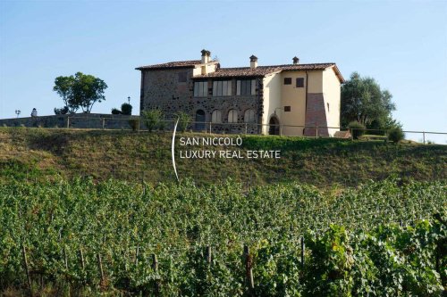 Azienda agricola a Montevarchi