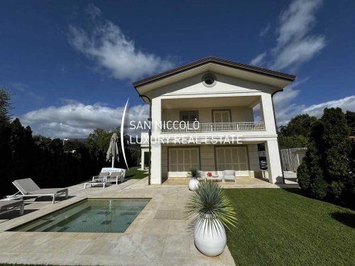 Villa en Forte dei Marmi