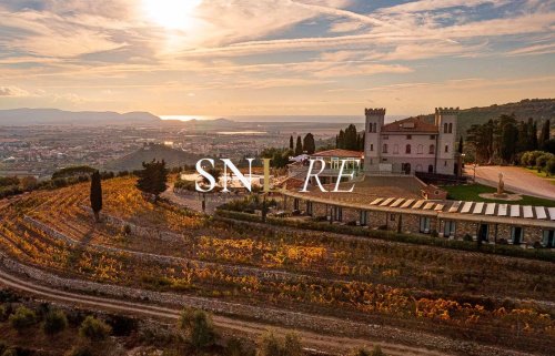 Slott i Campiglia Marittima