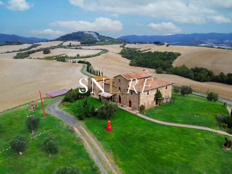 Ferme à Montecatini Val di Cecina