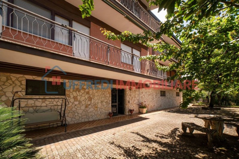 Apartamento em Giuliano di Roma