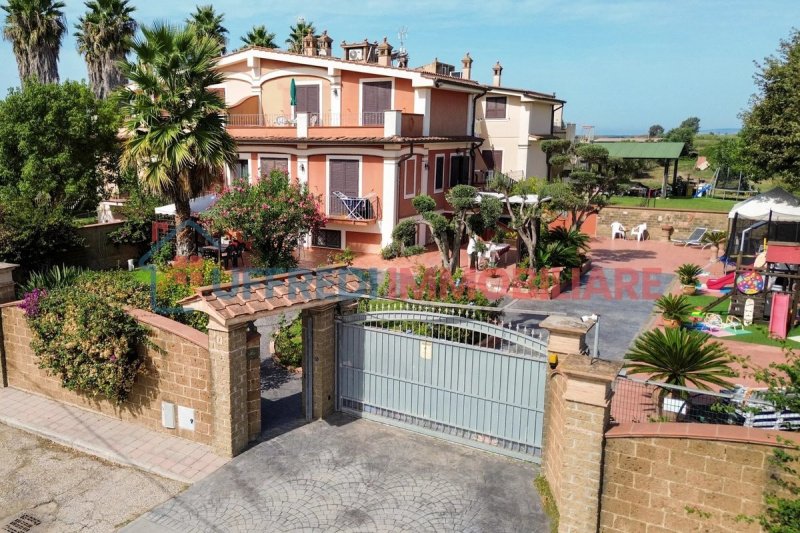 Villa in Ladispoli
