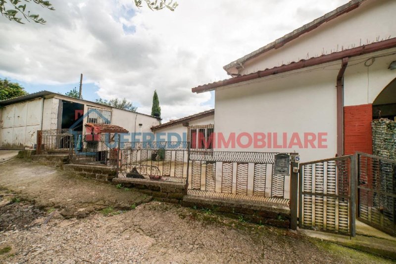 Detached house in Paliano