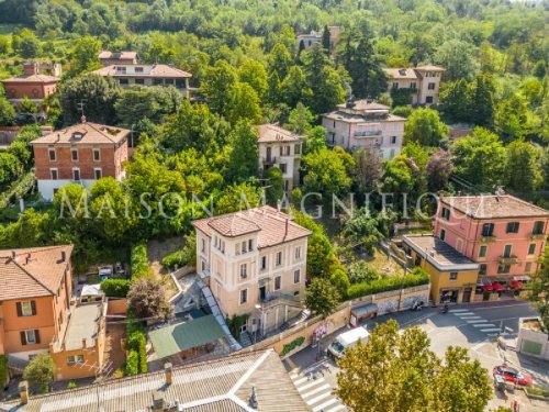 Villa a Bologna