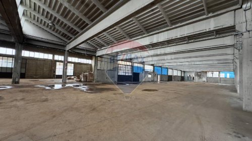 Immobile commerciale a Legnano