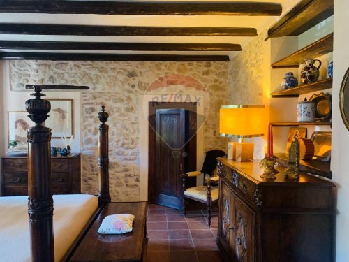 克利西河畔维拉诺瓦半独立房屋