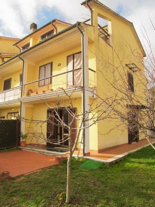 Terraced house in Chianciano Terme