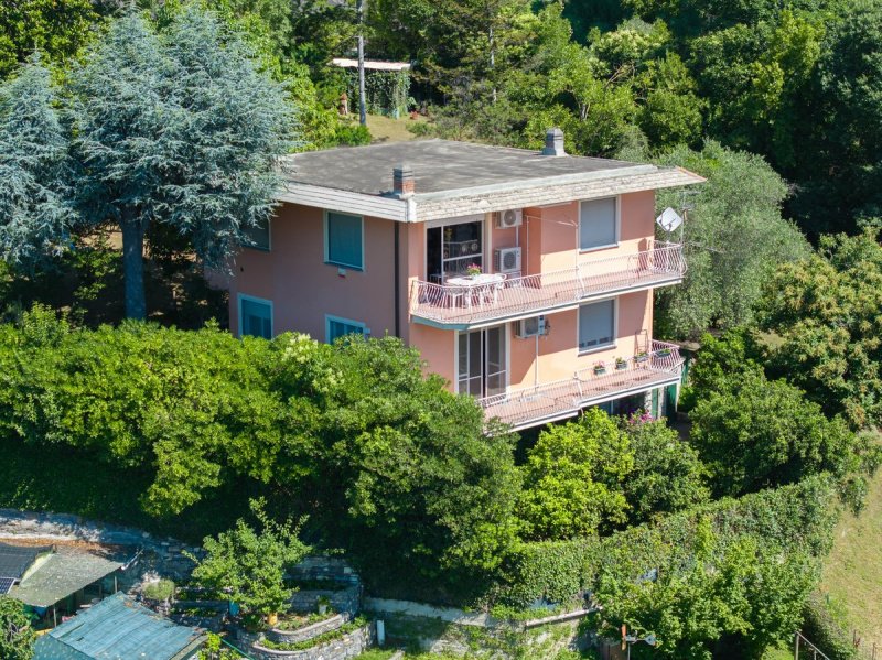 Villa à Rapallo