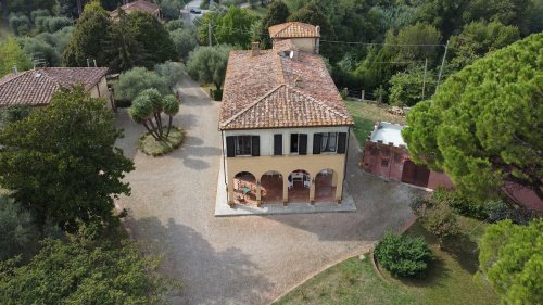 Casa histórica en Crespina Lorenzana