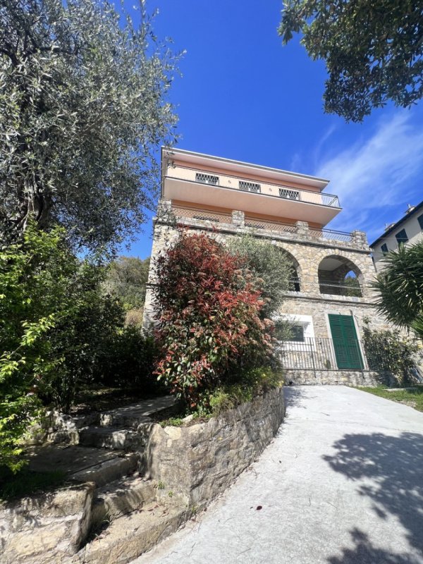 Villa à Rapallo