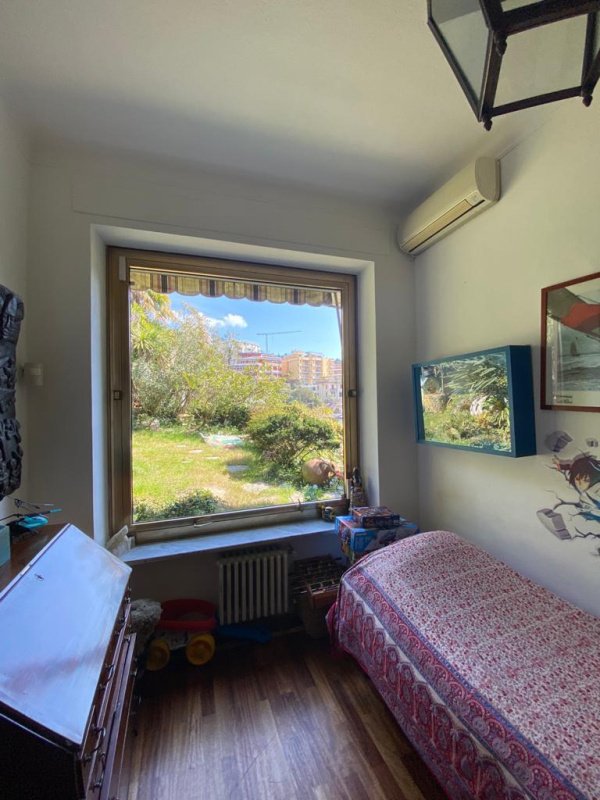 Vrijstaande woning in Rapallo