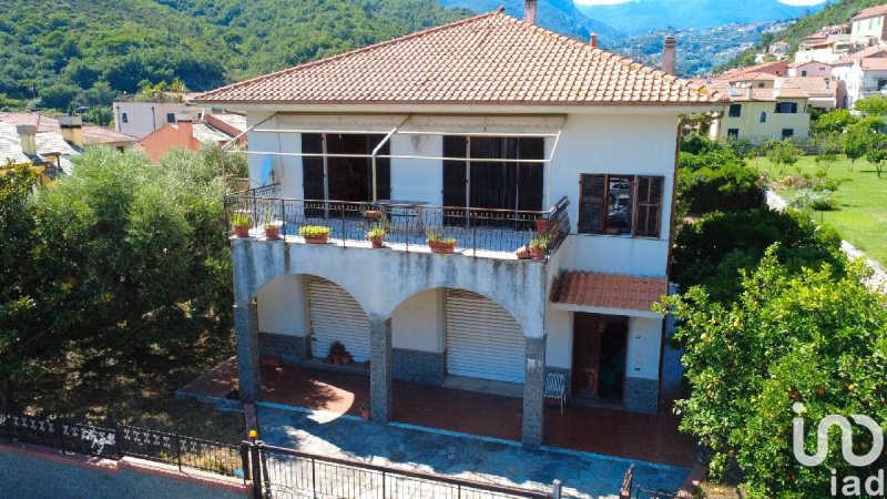 Вилла в Тово-Сан-Джакомо