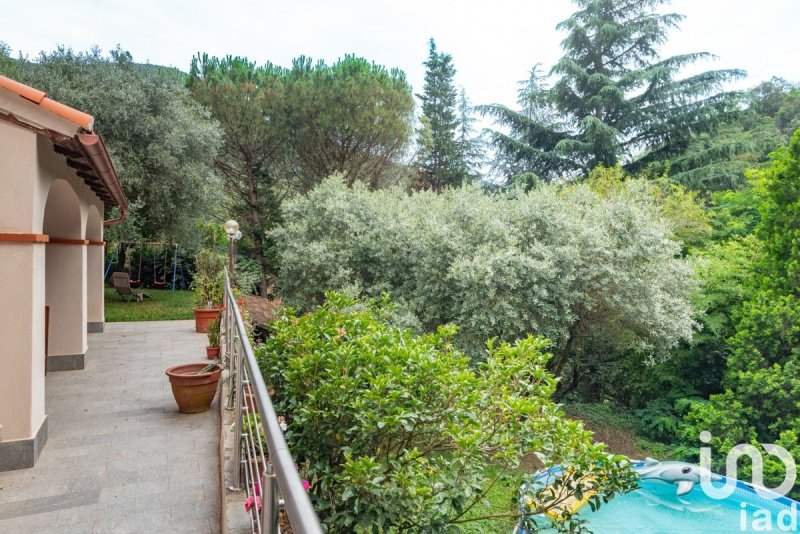 Villa in Finale Ligure