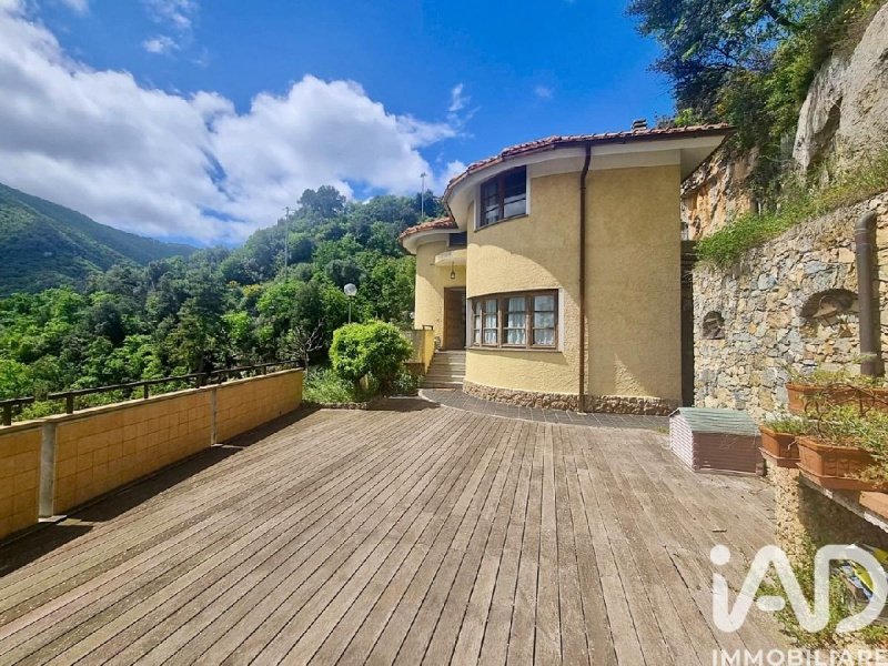 Villa en Balestrino