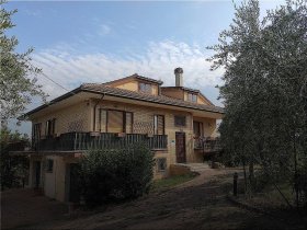 Huis op het platteland in Maltignano