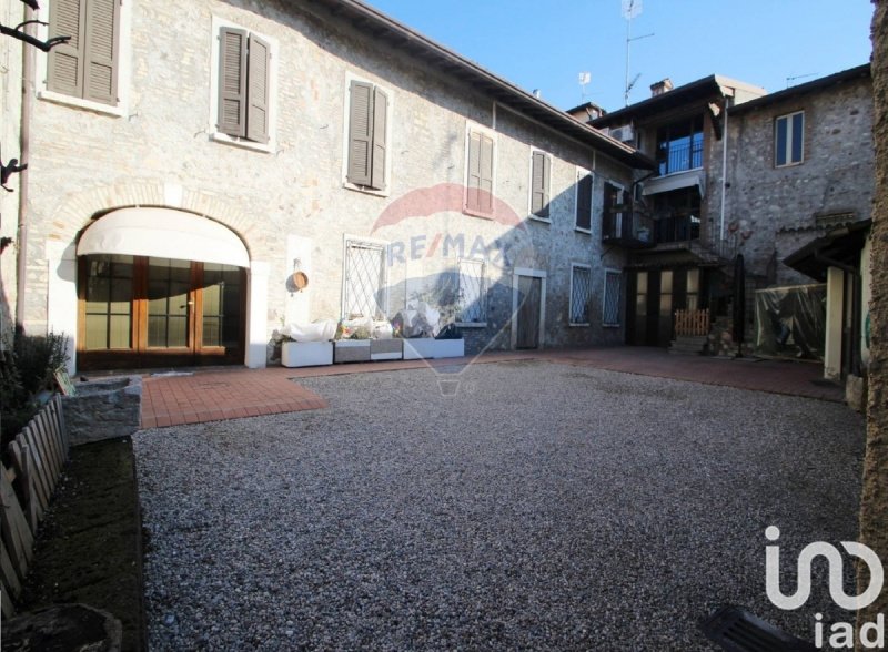 Villa i Lonato del Garda