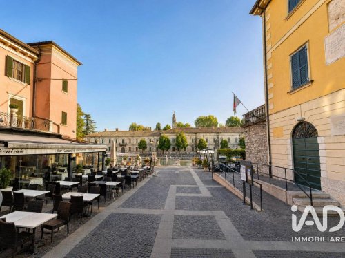 Villa i Peschiera del Garda